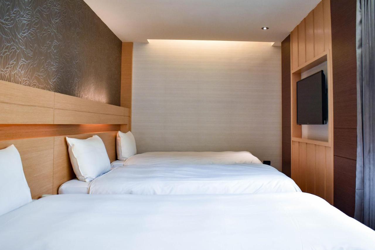 Talmud Hotel טאינאן מראה חיצוני תמונה